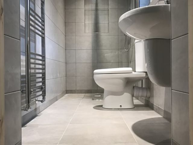 wet-rooms (13)-kireth-ai